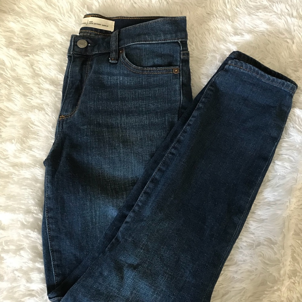 GAP Skinny Jeans